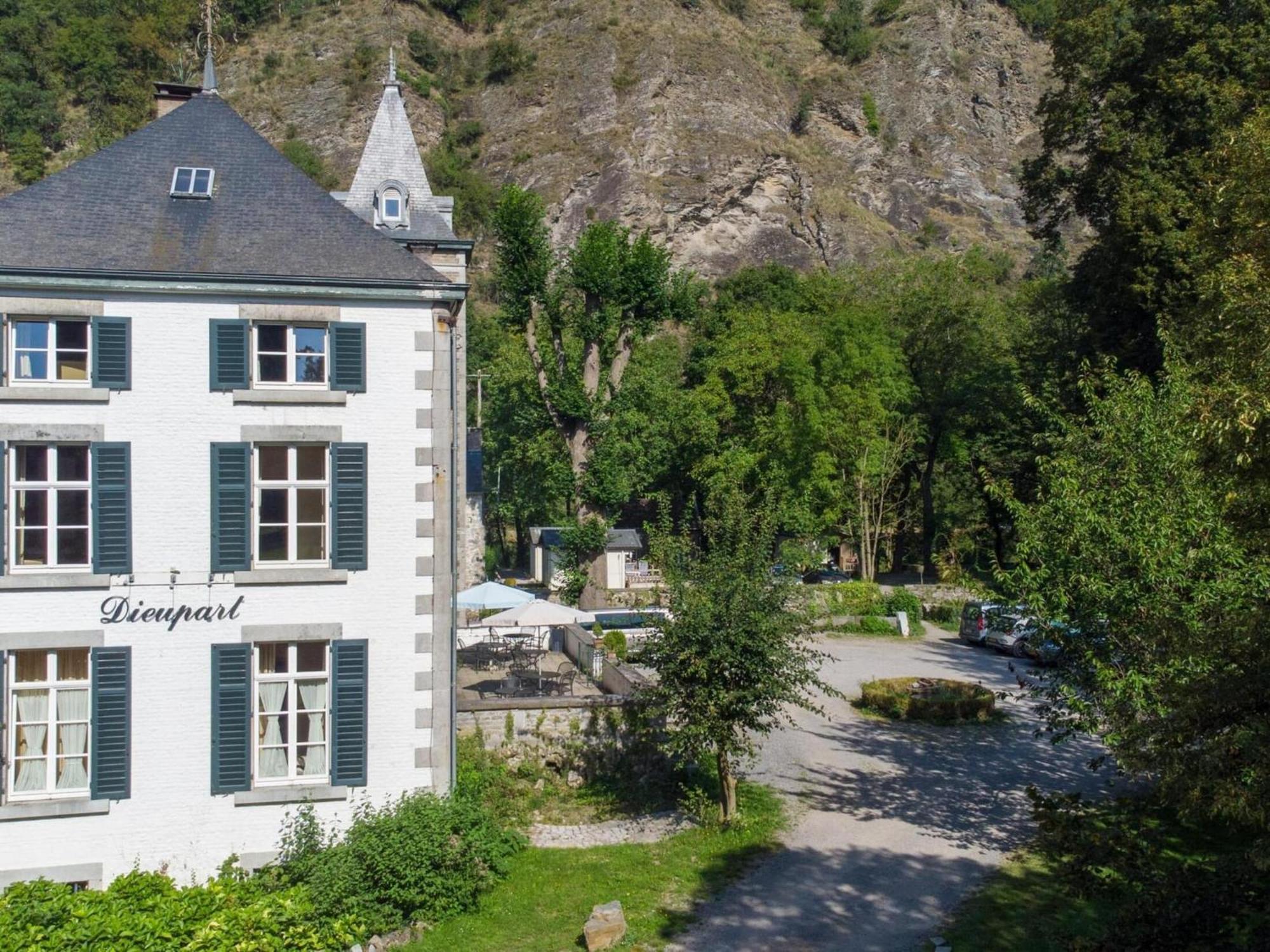 Elegant Apartment In Aywaille Near Forest Exterior photo